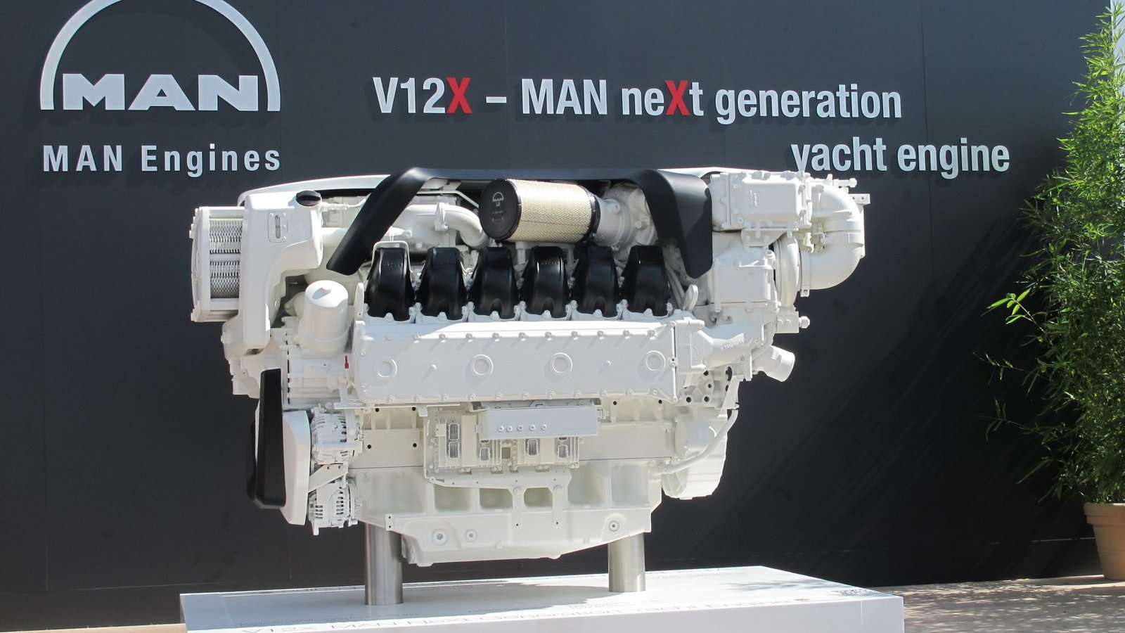 MAN V12X-2200 marine engine
